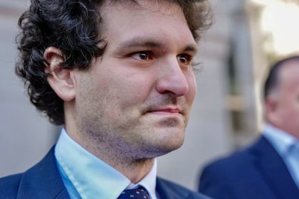 SBF returns to court seeking new trial over FTX collapse – DL News