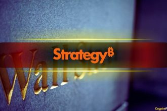 Strategy Claims 32 Years of Dividend Payments as STRC Sinks Below $90
